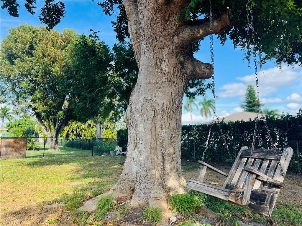 6986 Scarboro Dr, Fort Myers, FL 33919 Photo
