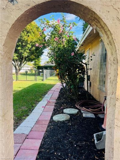 6986 Scarboro Dr, Fort Myers, FL 33919 Photo