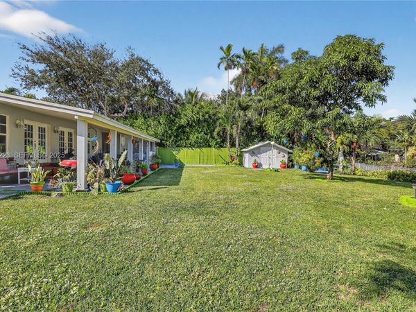 341 S Biscayne River Dr, Miami, FL 33169