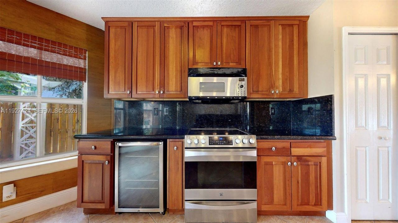 2651 SW 152nd Ct, Miami, FL 33185 Photo