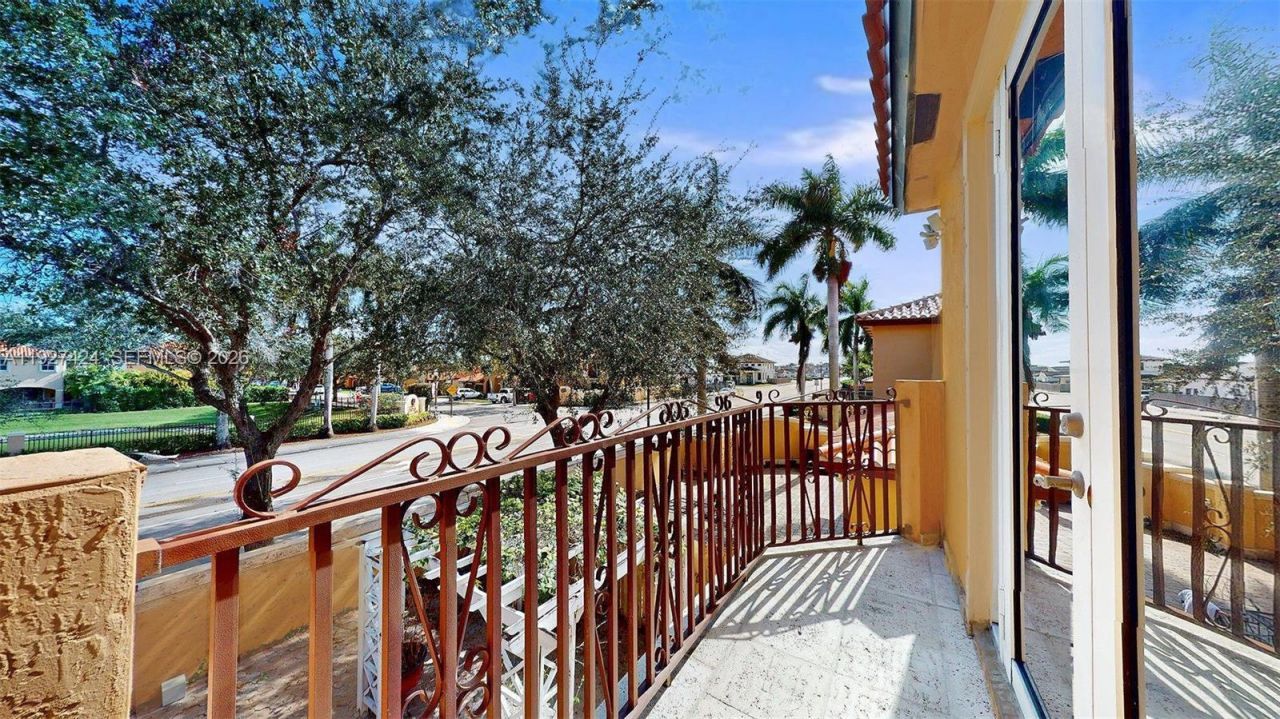 2651 SW 152nd Ct, Miami, FL 33185 Photo