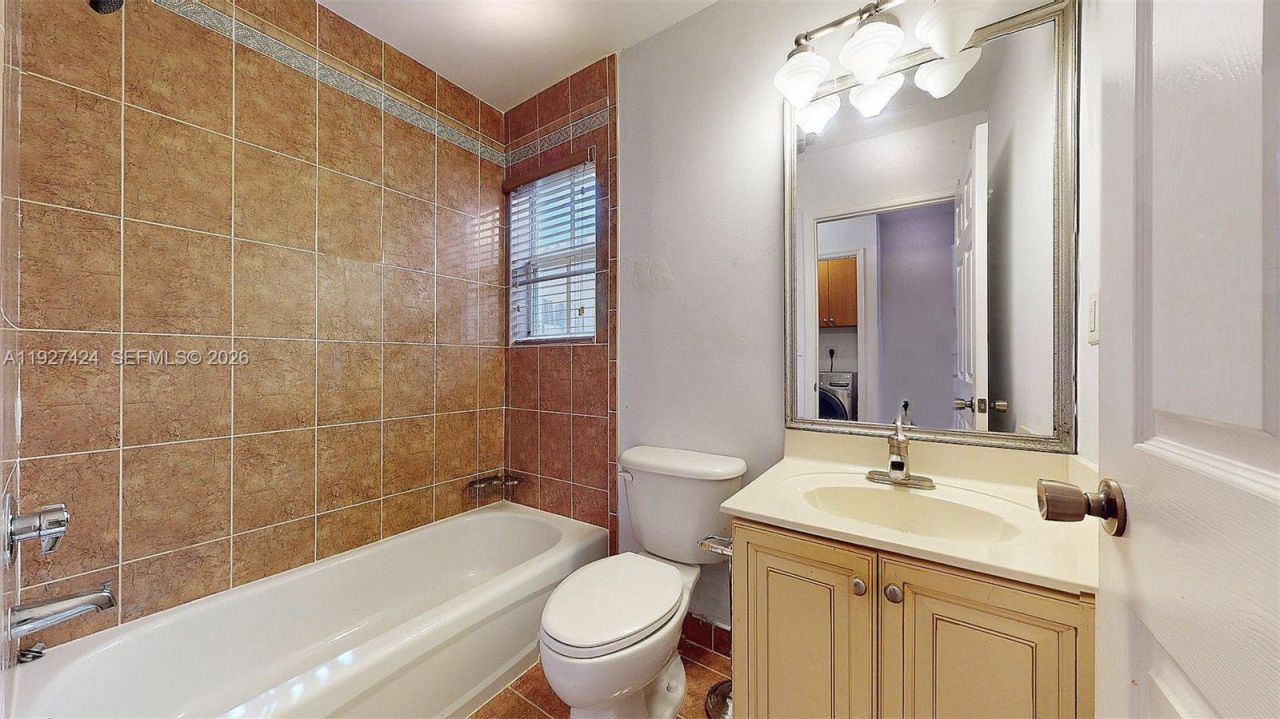 2651 SW 152nd Ct, Miami, FL 33185 Photo