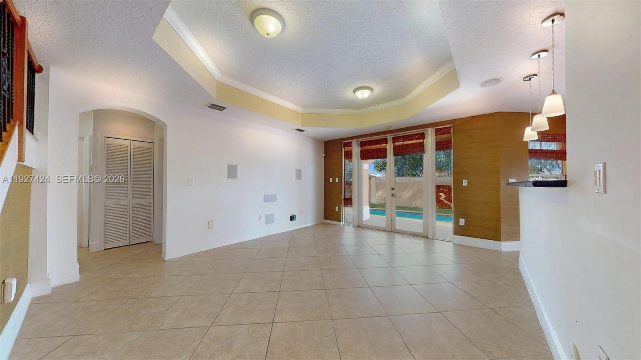 2651 SW 152nd Ct, Miami, FL 33185 Photo