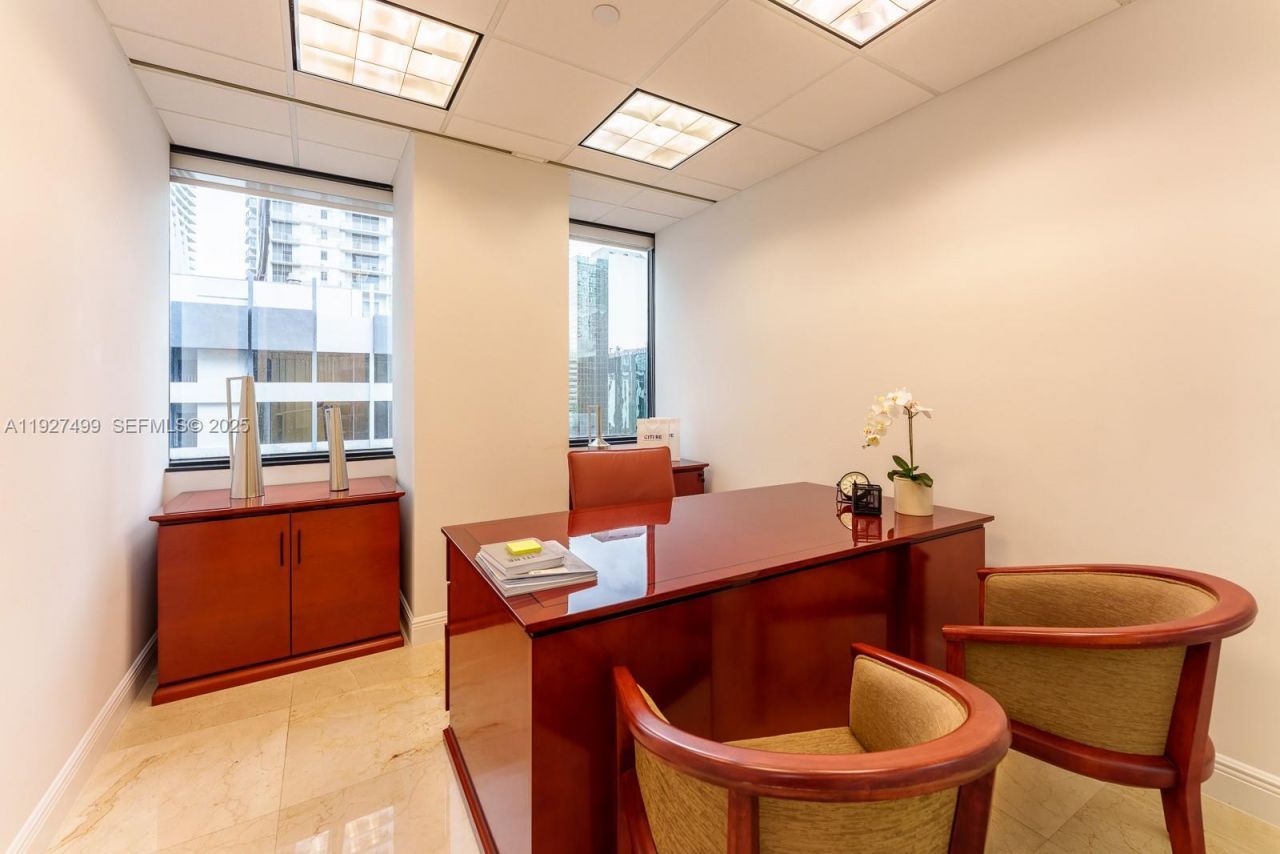 1200 Brickell Ave, Unit 850, Miami, FL 33131 Photo