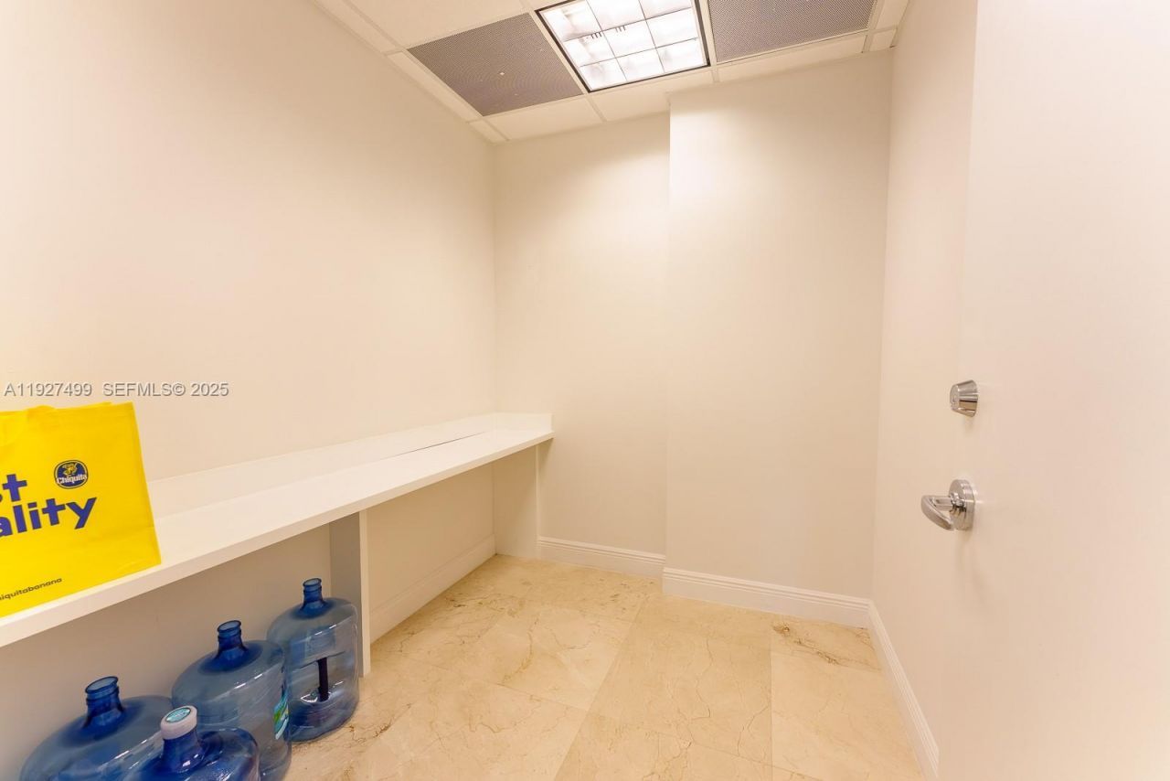 1200 Brickell Ave, Unit 850, Miami, FL 33131 Photo
