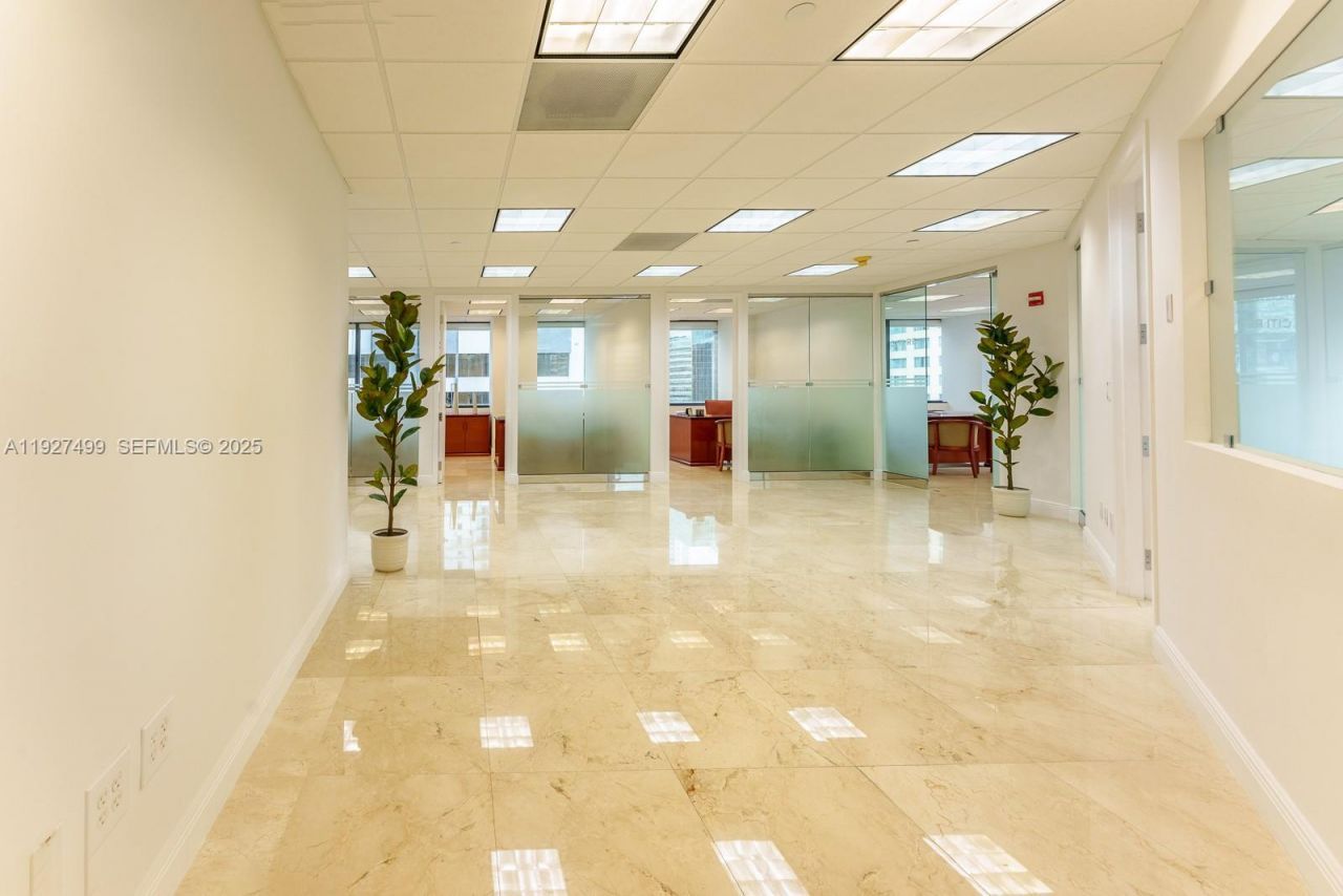 1200 Brickell Ave, Unit 850, Miami, FL 33131 Photo