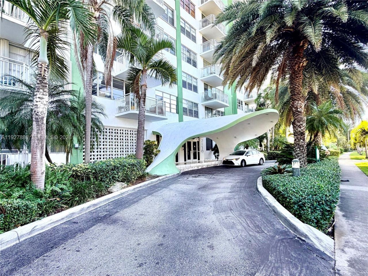 2150 Sans Souci Blvd, Unit B1501, North Miami, FL 33181 Photo