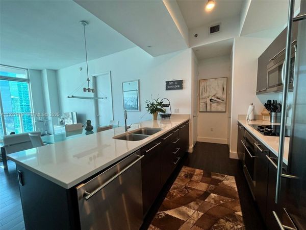 55 SE 6th St, Unit 4103, Miami, FL 33131