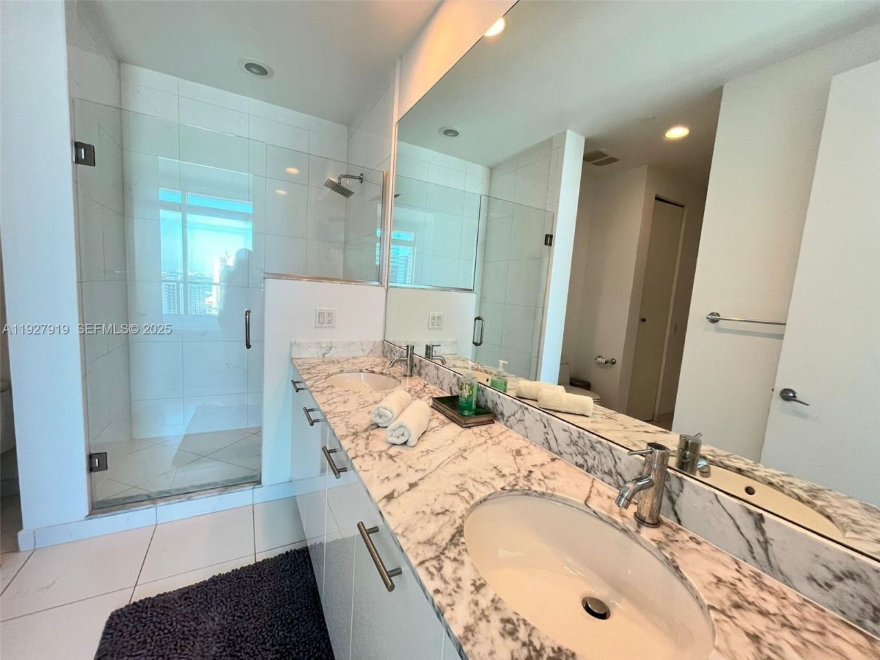 55 SE 6th St, Unit 4103, Miami, FL 33131 Photo