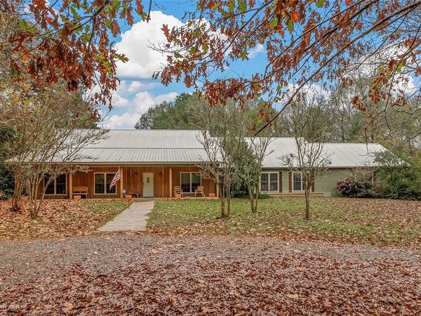 3100 Herren Road, Doyline, LA 71023