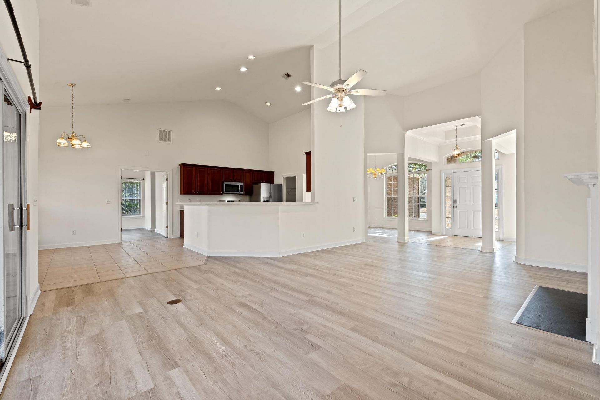 4502 Firethorne Dr. Photo 16