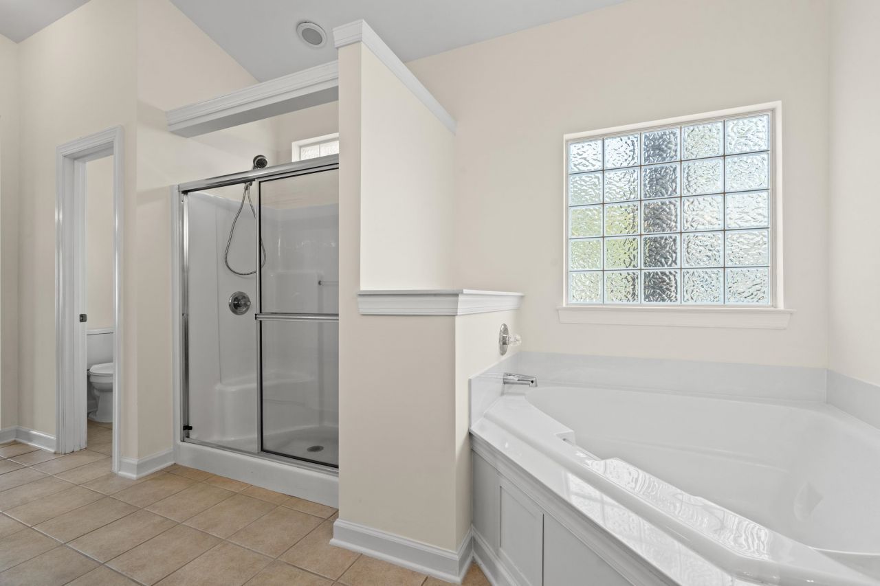 4502 Firethorne Dr. Photo 24