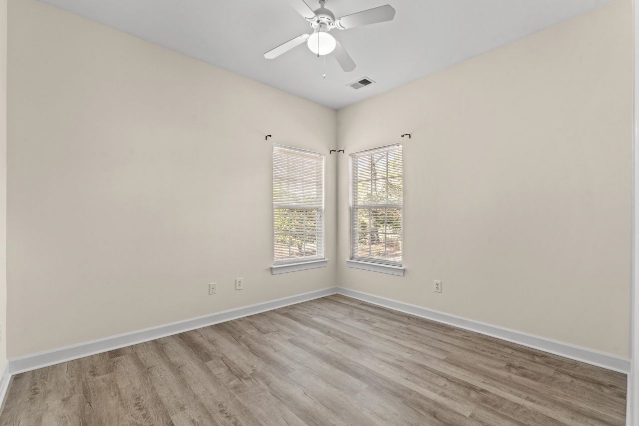 4502 Firethorne Dr. Photo 25