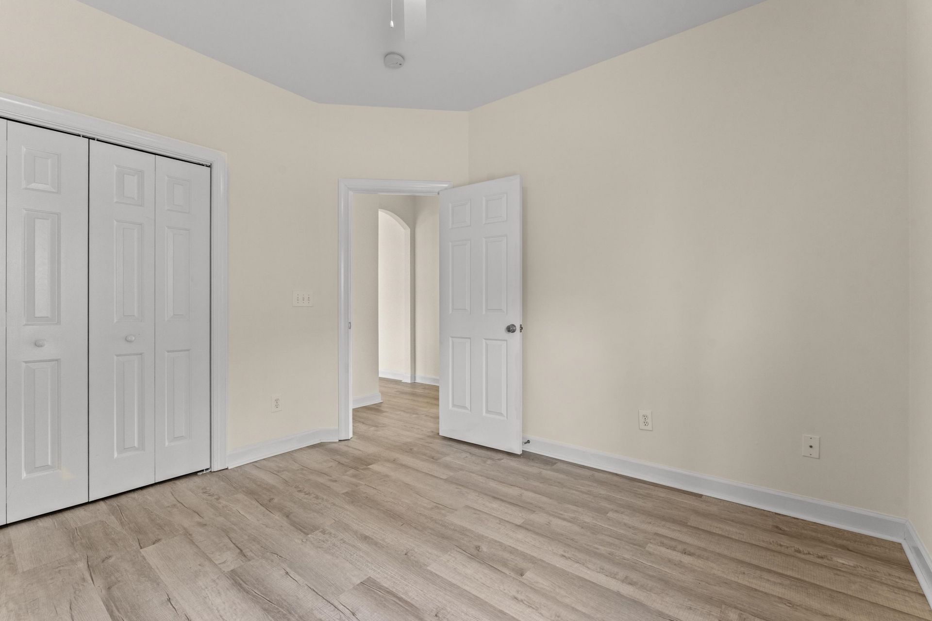 4502 Firethorne Dr. Photo 31