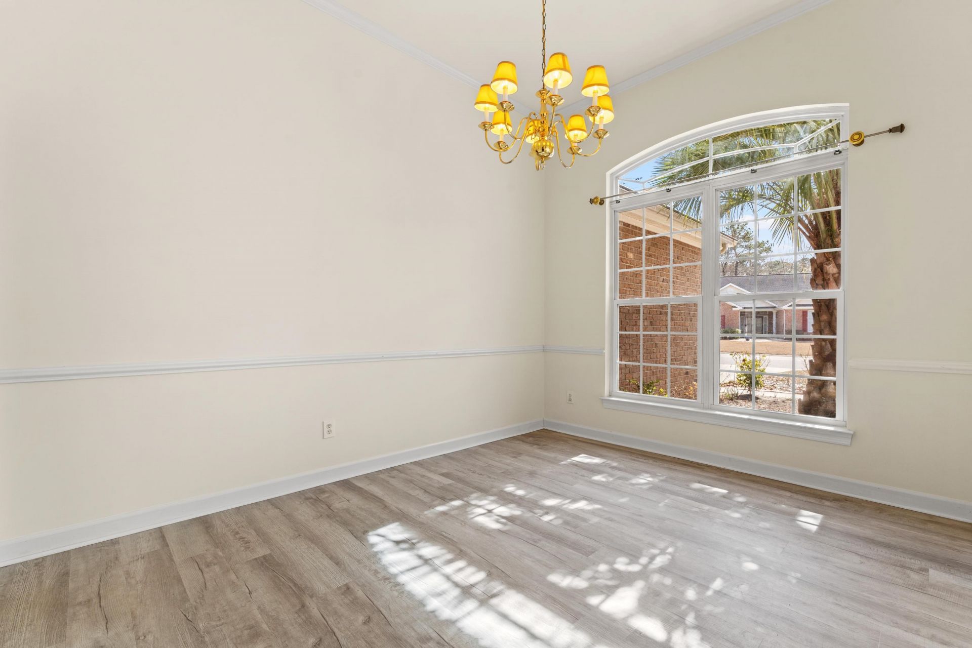 4502 Firethorne Dr. Photo 7