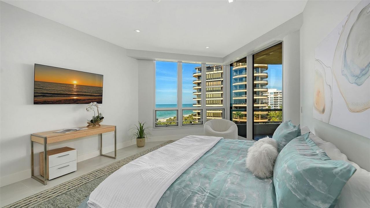 415 L Ambiance Drive, Unit E507, Longboat Key, FL 34228 Photo