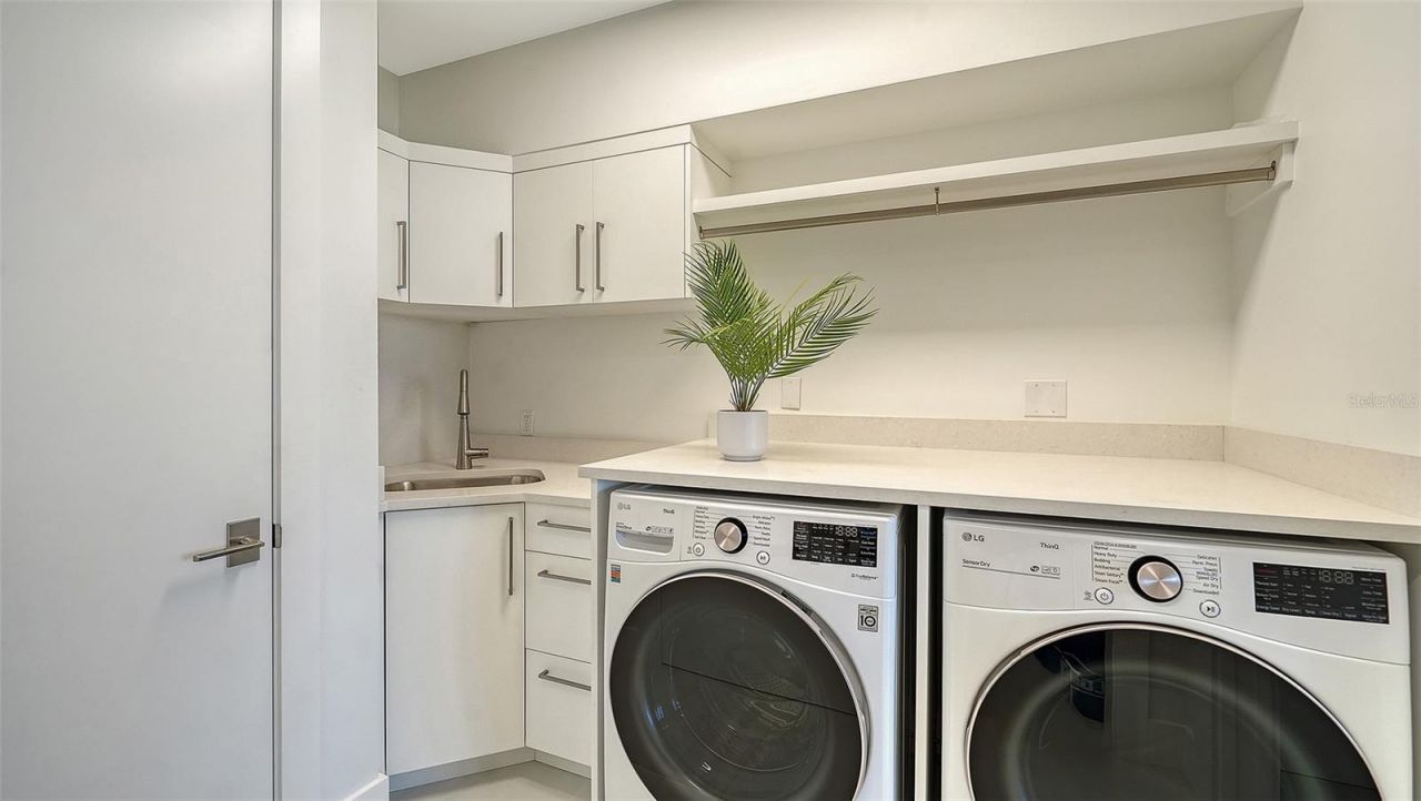 415 L Ambiance Drive, Unit E507, Longboat Key, FL 34228 Photo