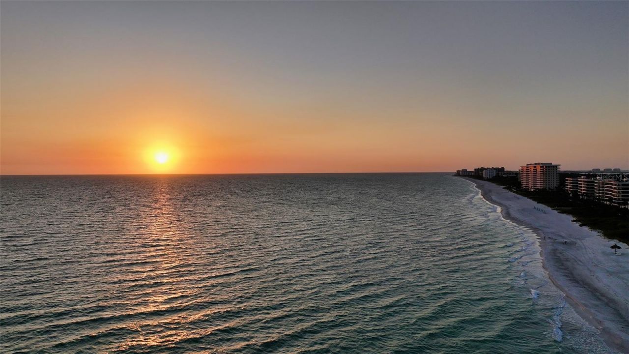 415 L Ambiance Drive, Unit E507, Longboat Key, FL 34228 Photo