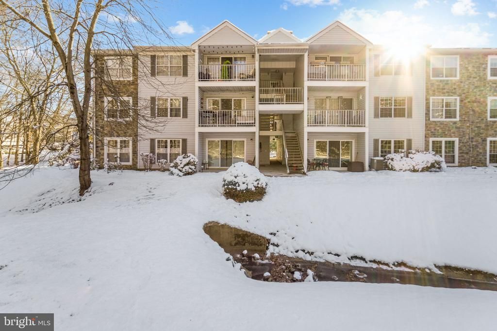 30 Holly Court, Trenton, NJ 08619 Main Photo