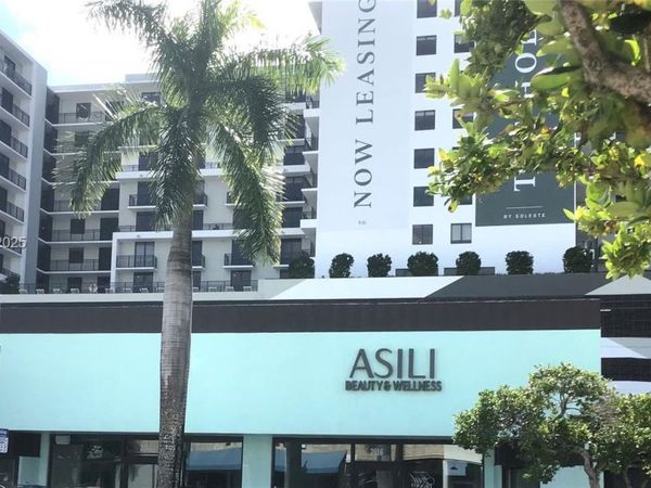 2014 Harrison St, Hollywood, FL 33020