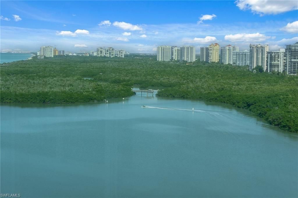 60 Seagate Dr, Unit 1606, Naples, FL 34103 Photo