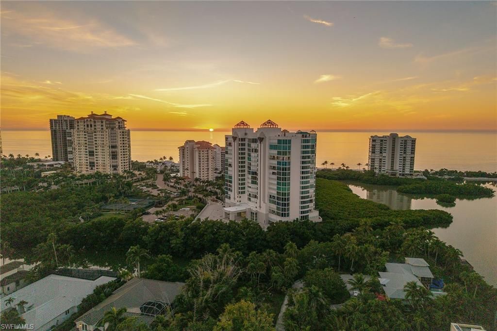 60 Seagate Dr, Unit 1606, Naples, FL 34103 Photo