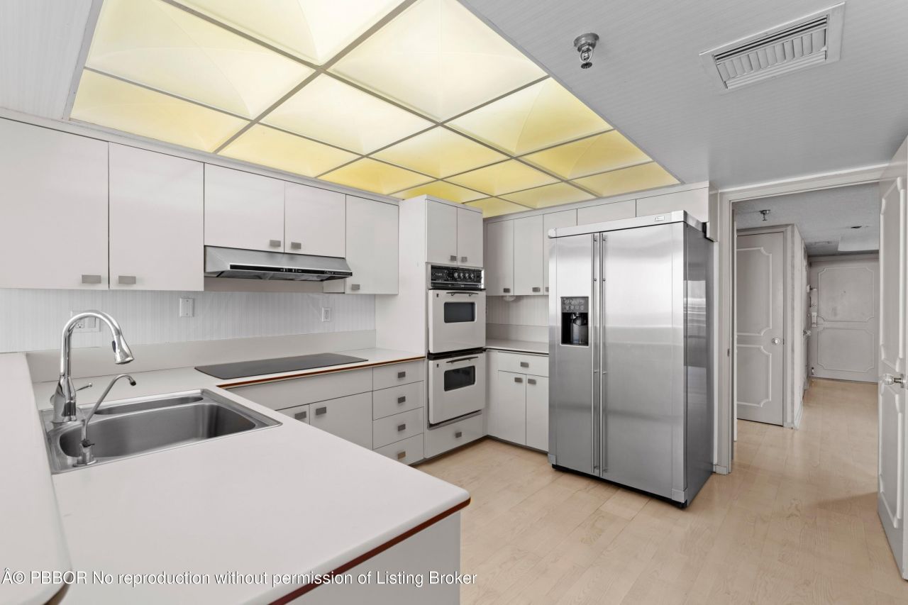 2580 S Ocean Boulevard, Unit 2C5, Palm Beach, FL 33480 Photo