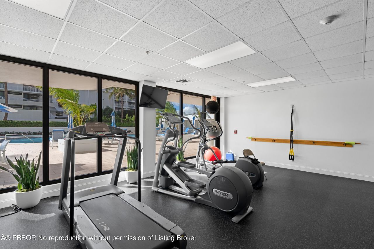 2580 S Ocean Boulevard, Unit 2C5, Palm Beach, FL 33480 Photo