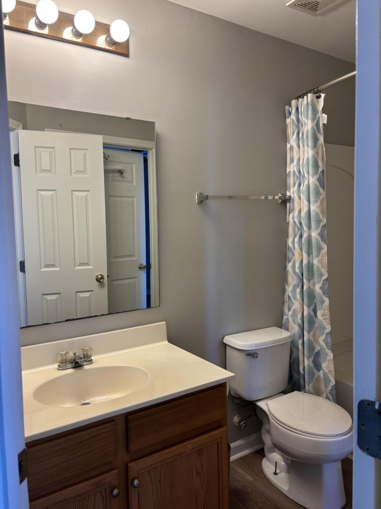 1300 River Rock Road Photo 10