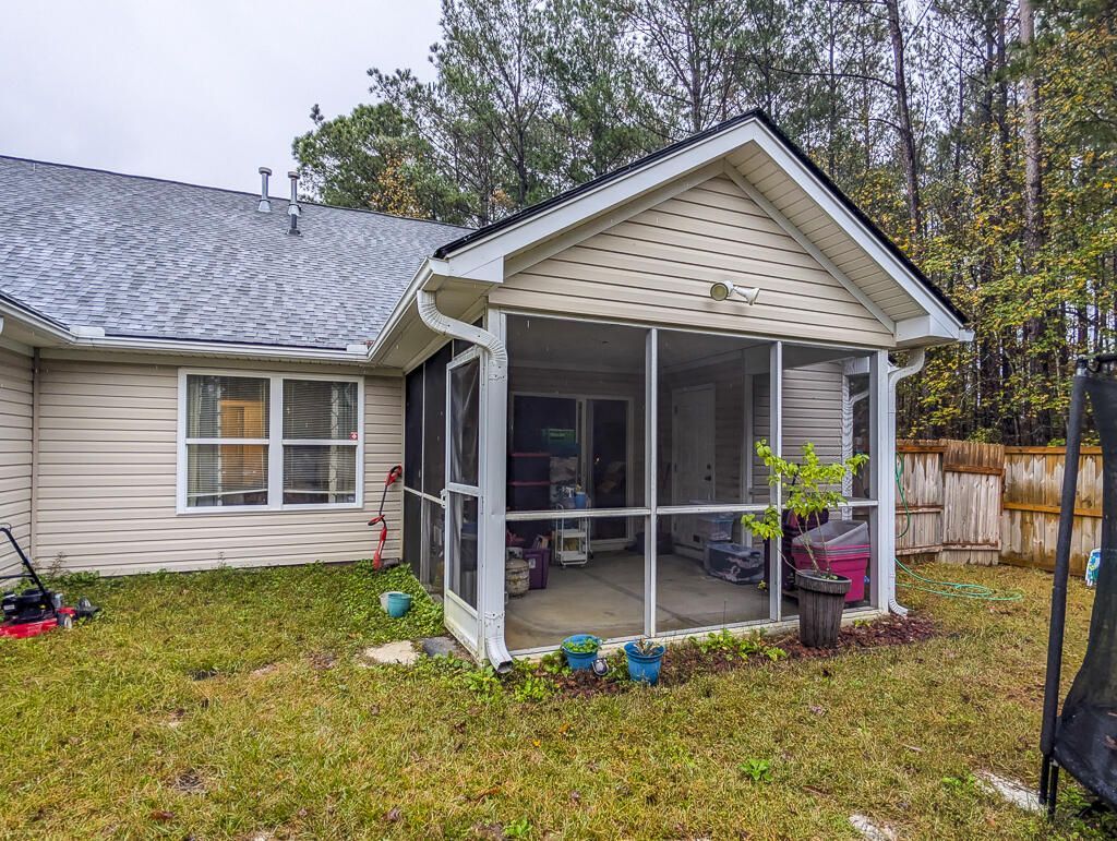 1300 River Rock Road Photo 18