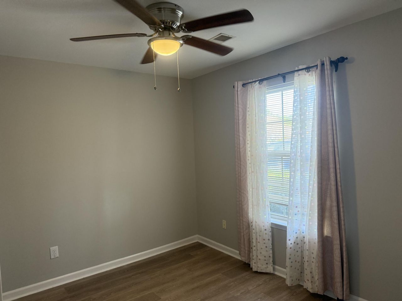 1300 River Rock Road Photo 9