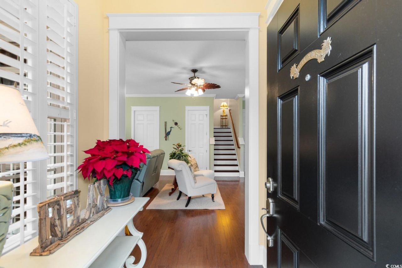 720 Satterwhite Way Photo 2