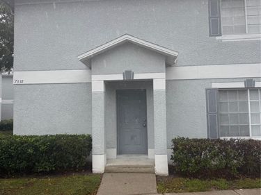 7338 E BANK DRIVE, TAMPA, FL 33617