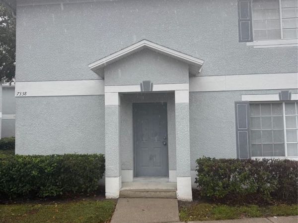 7338 E BANK DRIVE, TAMPA, FL 33617