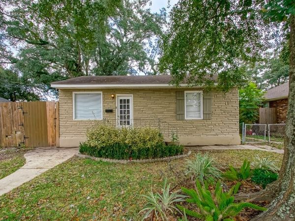 233 FLORIDA Street, River Ridge, LA 70123