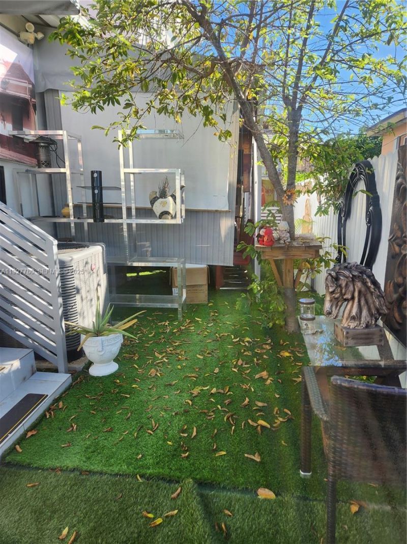 1645 SW 83rd Ct, Miami, FL 33155 Photo