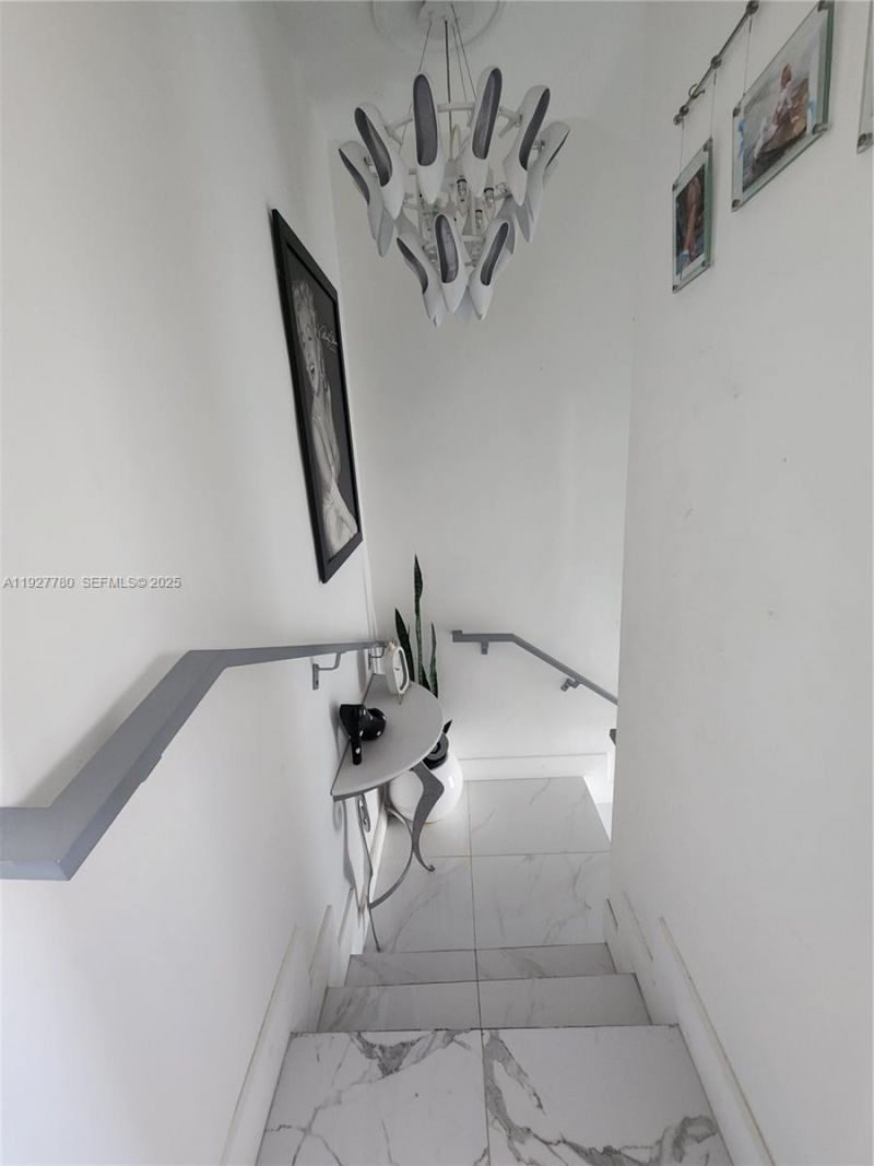 1645 SW 83rd Ct, Miami, FL 33155 Photo