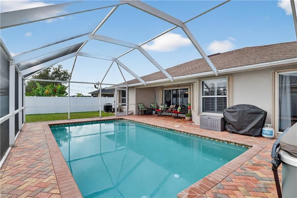 1815 NE 2nd Pl, Cape Coral, FL 33909 Photo