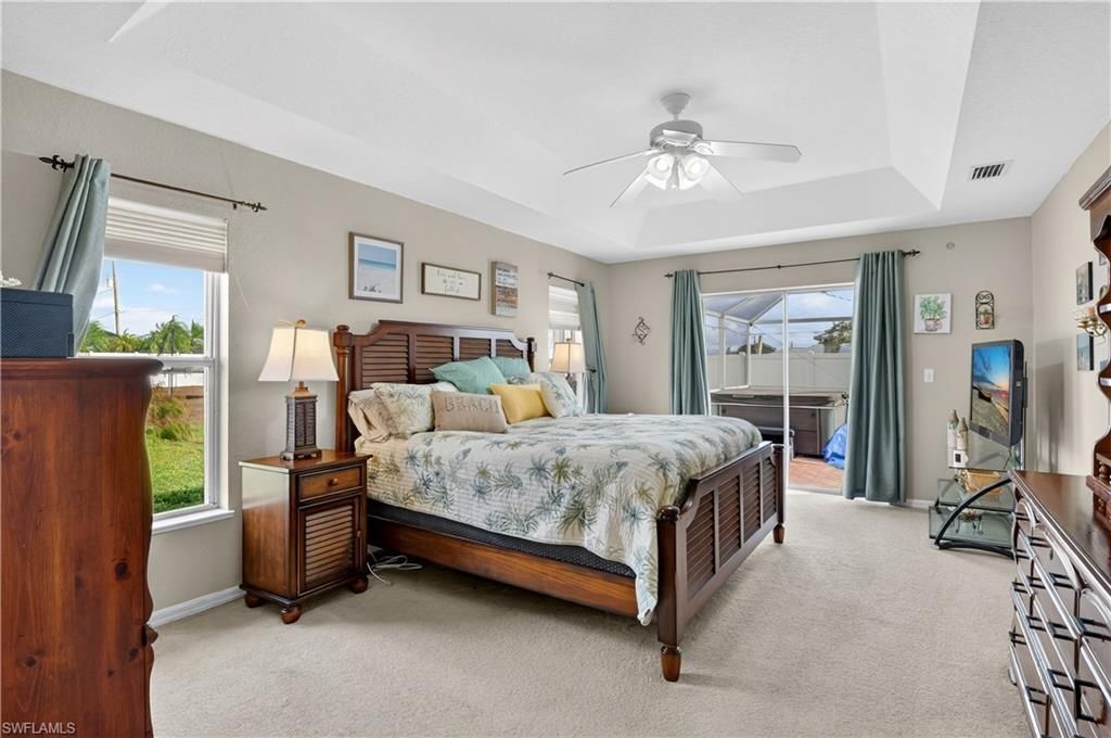 1815 NE 2nd Pl, Cape Coral, FL 33909 Photo