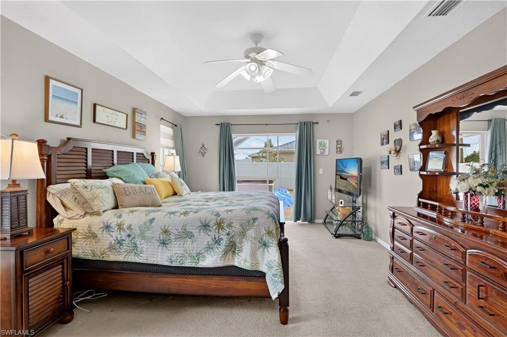 1815 NE 2nd Pl, Cape Coral, FL 33909 Photo