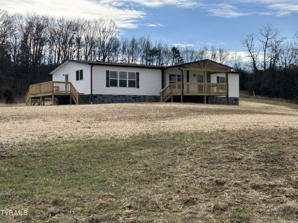 1040 Yellow Springs Road, Midway, TN 37809