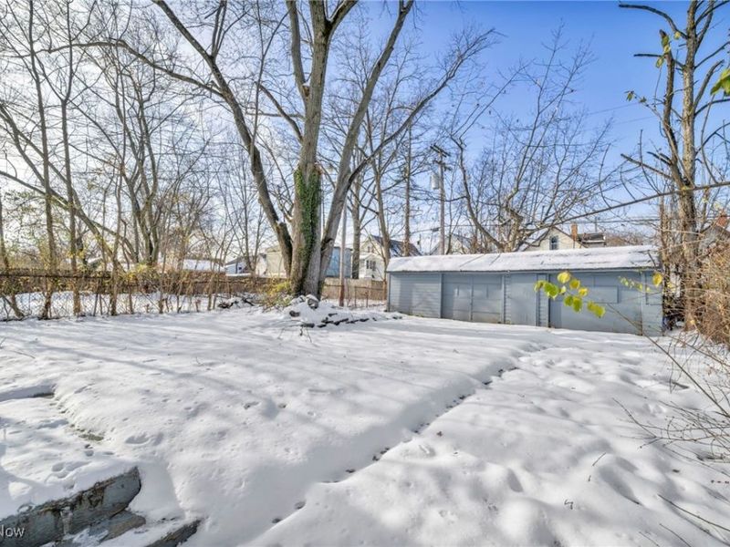 4246 E 116th Street, Cleveland, OH 44105 Photo 10