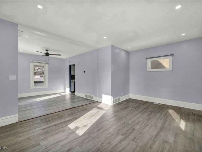 4246 E 116th Street, Cleveland, OH 44105 Photo 18