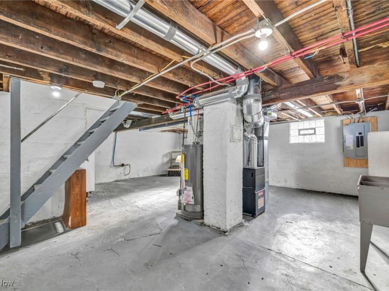 4246 E 116th Street, Cleveland, OH 44105 Photo 34