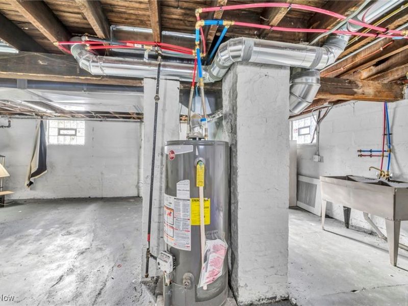 4246 E 116th Street, Cleveland, OH 44105 Photo 35