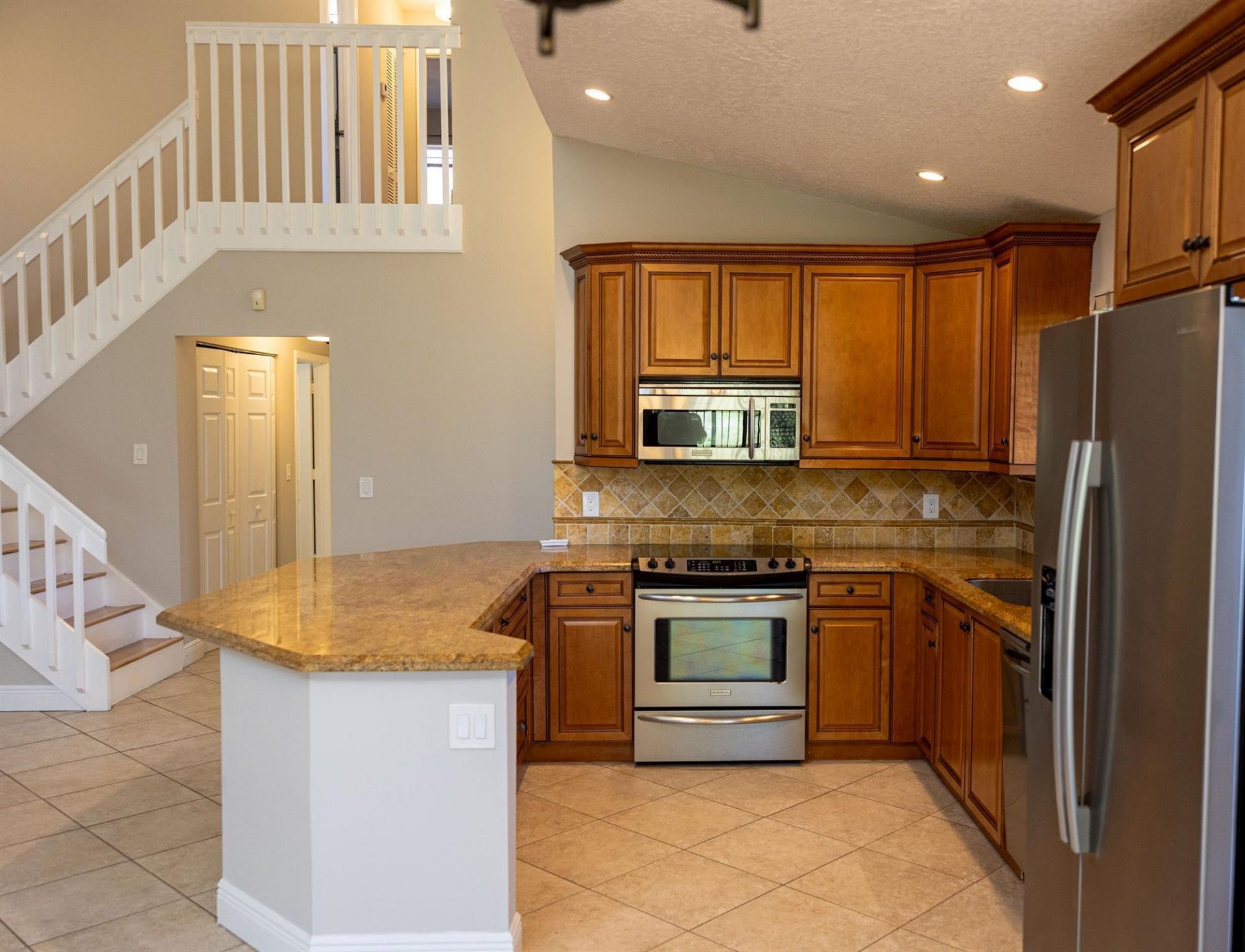 7326 Pinewalk Drive, Unit 7326, Margate, FL 33063 Photo