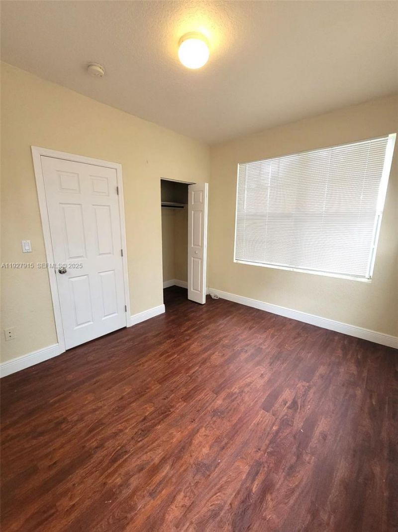 237 NW 10th Ave, Unit 1, Miami, FL 33128 Photo