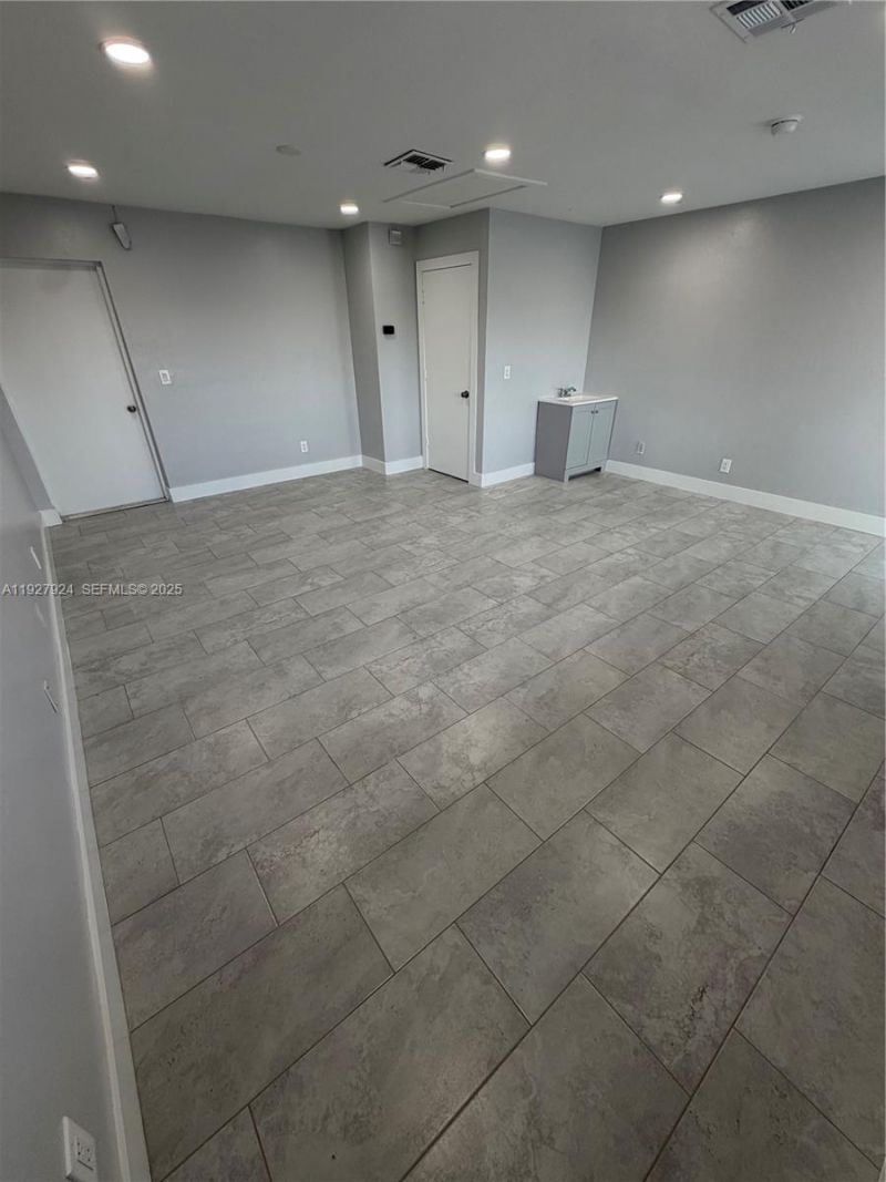 2700 Evans Ave, Unit 3, Fort Myers, FL 33901 Photo