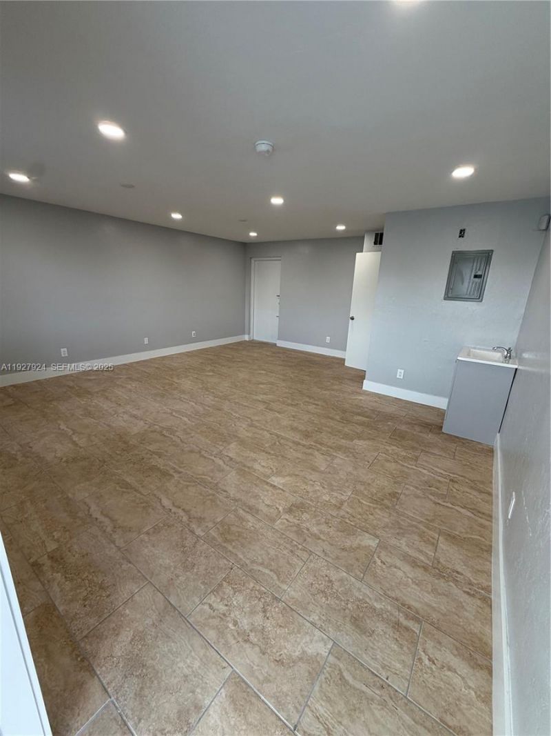 2700 Evans Ave, Unit 3, Fort Myers, FL 33901 Photo
