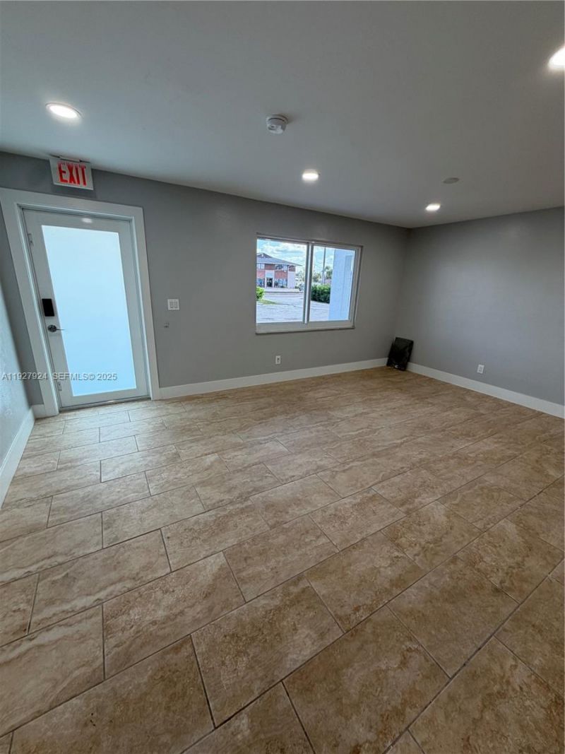 2700 Evans Ave, Unit 3, Fort Myers, FL 33901 Photo